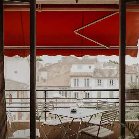 Superbe Appartement Renove - Salon De Provence Buitenkant foto